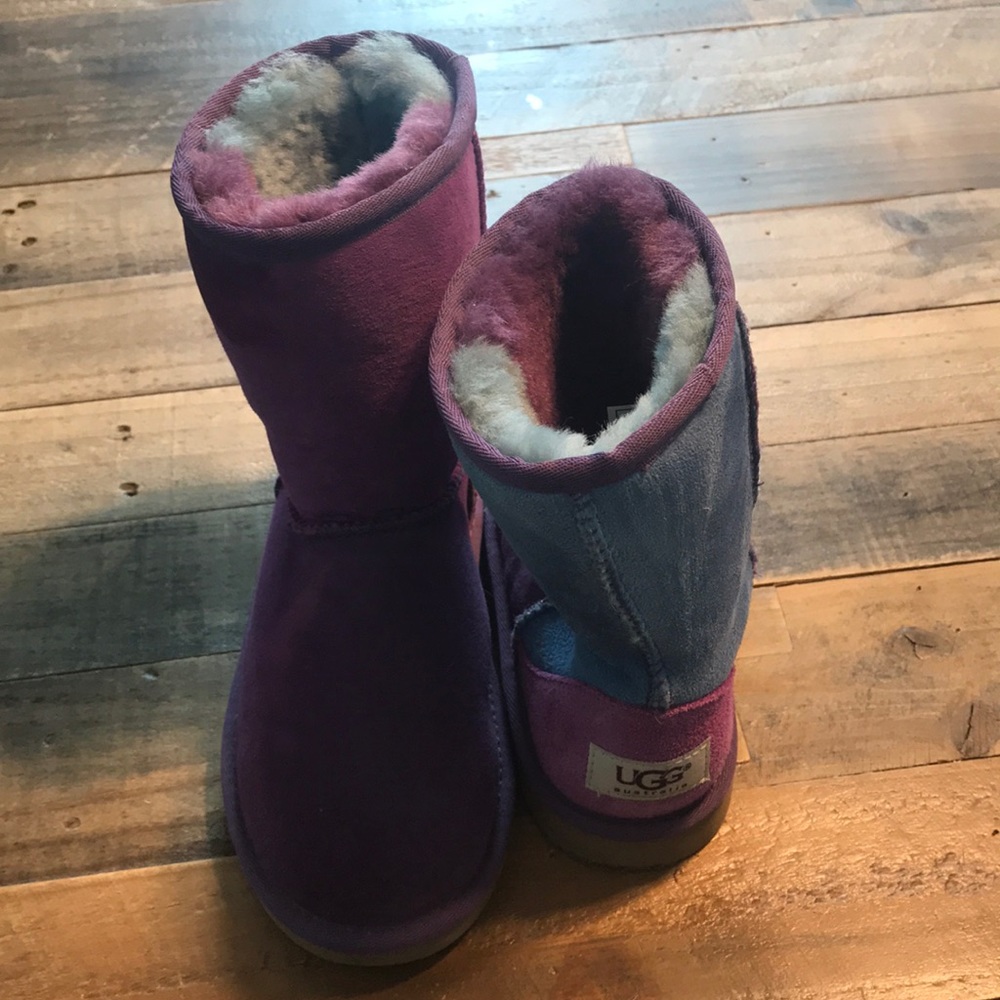 Uggs girls purple